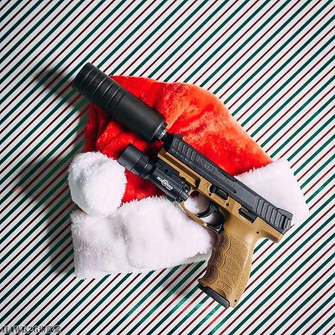 美国枪械企业圣诞宣传图欣赏：良莠不齐差距大 老牌企业展现实力 - 2
