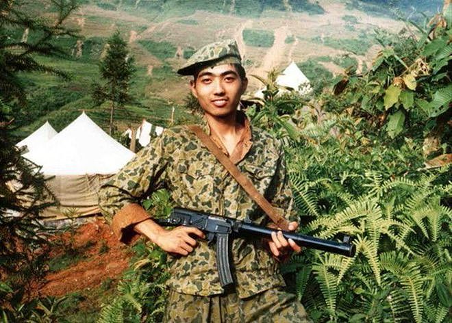 性能勉强够用的中国第一代微声冲锋枪：中越战争中发挥作用的64式 - 1