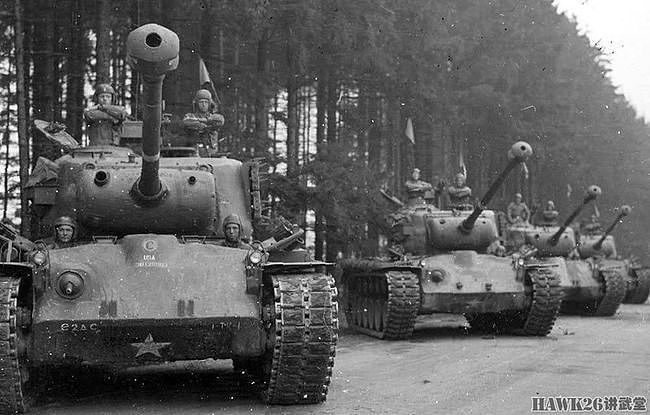 钻进M26“潘兴”坦克 因“虎”而生 美国第一种技术成熟坦克型号 - 3