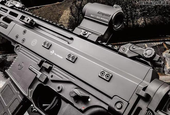 评测：B&T公司APC223步枪 展现瑞士精密机械水平 征服美国专家 - 5