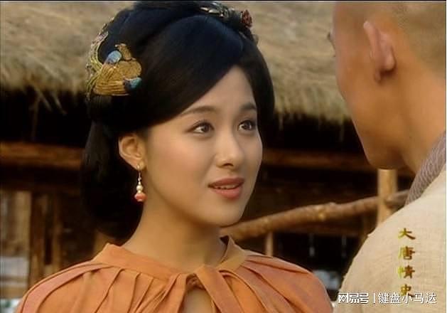 中国这位公主太任性，不仅当着丈夫的面偷人，还让丈夫在门口把风 - 4