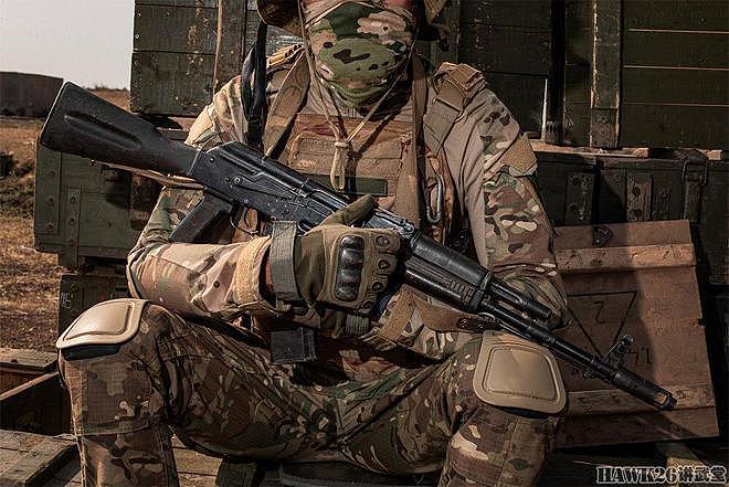 解读：卡拉什尼科夫公司摄影展 俄军前线士兵如何改装自己的武器 - 16