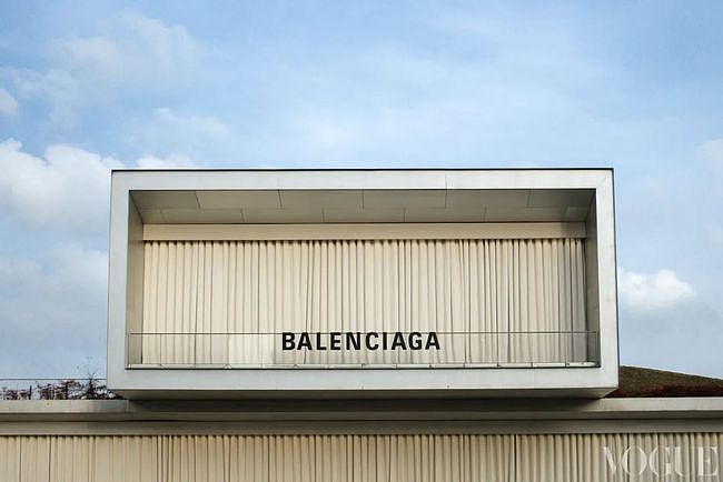 在这场Balenciaga的高定展中 和他们聊了聊什么是美 - 2