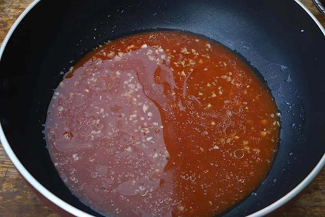 夏天最馋茄子这个做法，简单上档次，开胃又下饭，上桌汤汁都舔光 - 11