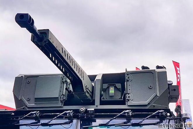 “军队2023”国际军事论坛 新型装甲车“泰坦”成功吸引媒体注意 - 3