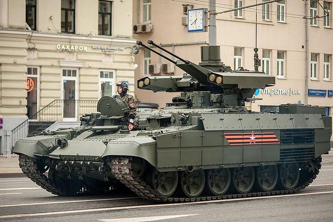 “死亡收割机”！俄军BMPT-72战车抵达前线，火力是步兵的噩梦 - 5