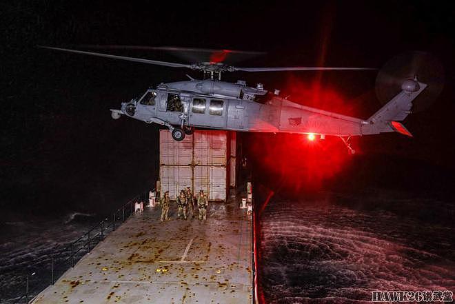美国海岸警卫队如此凶残？直升机登船训练演习 堪比别国特种部队 - 8