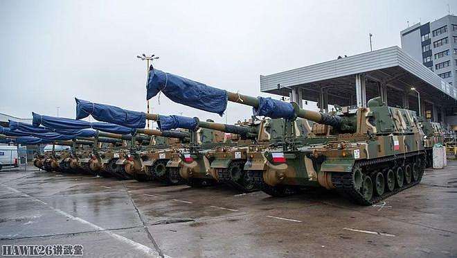 波兰总统亲自迎接第一批韩国重型武器 K2主战坦克 K9自行榴弹炮 - 2