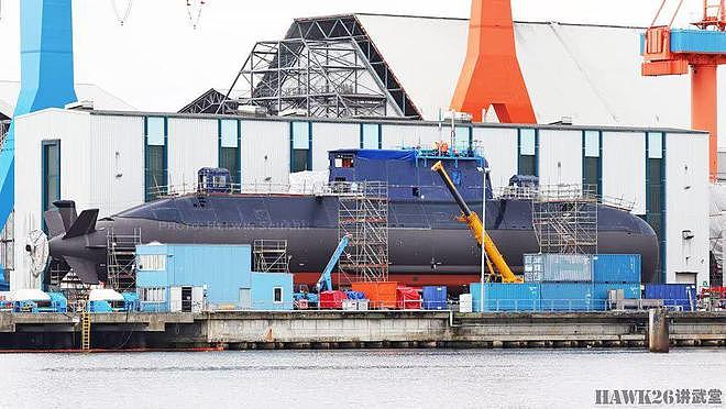 以色列“龙”号潜艇照片曝光 巨大围壳引起关注 疑似配备垂发系统 - 1