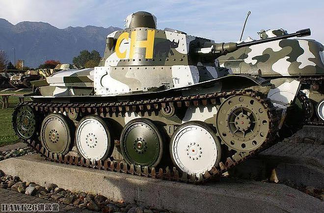 图说：瑞士TB 41半自动反坦克炮 采用卢格P.08手枪肘节式闭锁机构 - 5