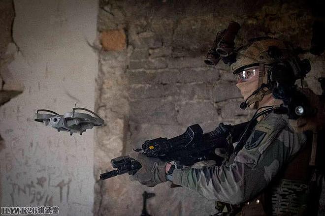 集腋成裘：MT-LB“魔改高炮”猛烈开火 乌克兰警察空袭现场救猫 - 10