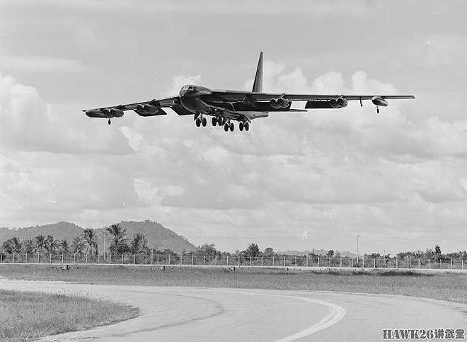 图说：B-52“同温层堡垒”美军战略空军绝对主力 号称飞行100年 - 10