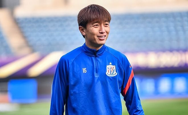 前国脚杨旭揭露2年0球原因：压力太大，来到申花后都不敢打门了 - 2