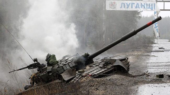 美欧多国军援 乌克兰获导弹、战车等大批武器 俄军进攻放缓 - 1