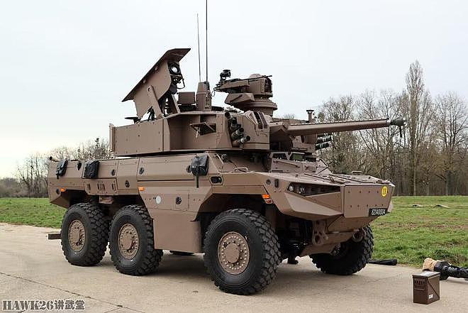 EBRC“美洲豹”装甲侦察车 法军新一代主力战车 配备埋头弹机炮 - 6