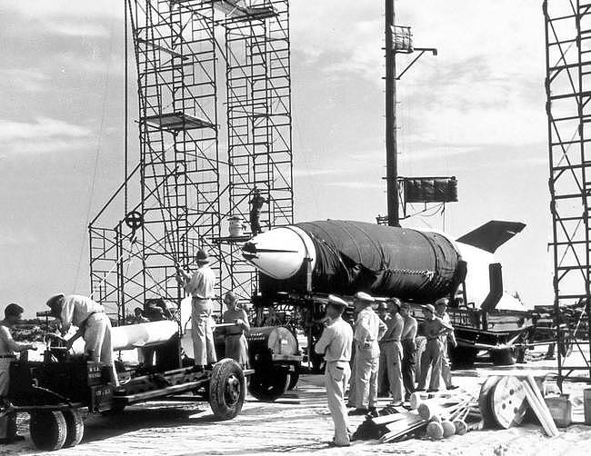 战后美苏两国瓜分德国先进军事技术 V2火箭成抢手宝贝 - 1