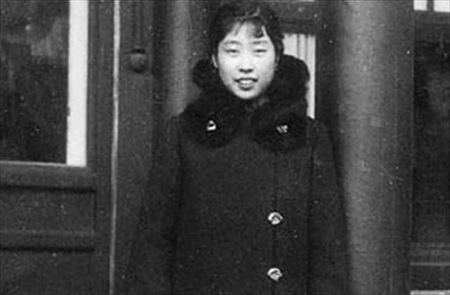 她嫁给大23岁的刘少奇，入狱12年与丈夫阴阳相隔，06年与世长辞 - 3