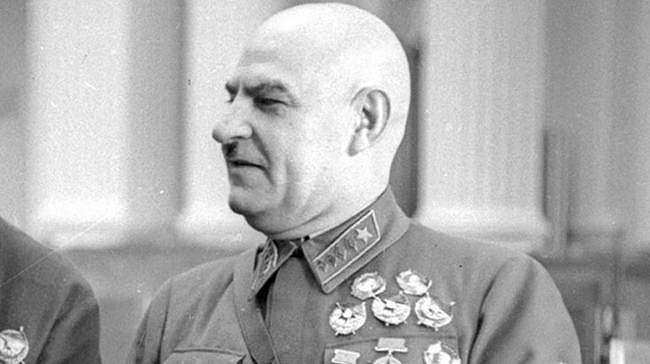 苏联元帅库利克，视察前线却被击落，迫降后又掉进包围圈 - 1
