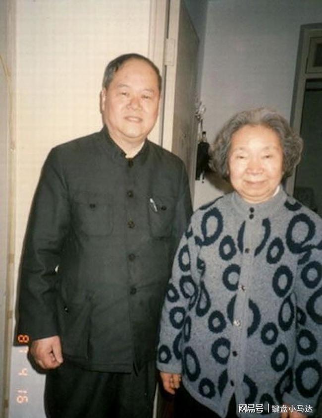 中国“半导体之母”谢希德，为了回国效力，不惜与父亲断绝关系 - 6
