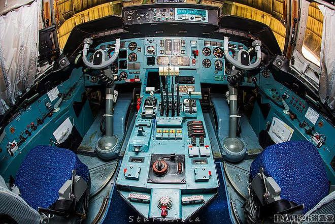 钻进安-124“鲁斯兰”巨型运输机 难得一见的上层甲板 还设有床铺 - 18