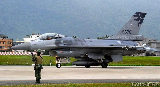 海外谈中国：台湾地区最后一架F-16V完成试飞 作战性能明显提升 - 4