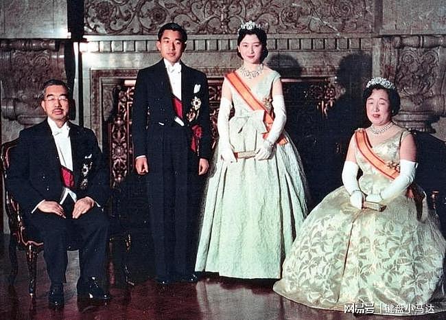 日本首位平民皇后，被婆婆迫害患失语症，天皇退位她公开拒绝合葬 - 4