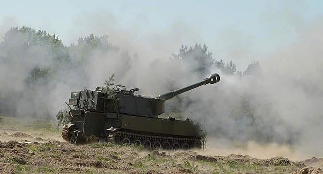 无福消受！乌克兰获得来自西方的M109榴弹炮，被俄罗斯成功摧毁 - 1