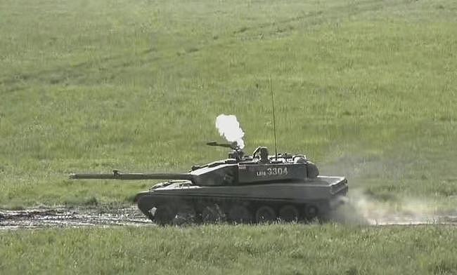 这款新锐坦克的装备，让朱日和蓝军旅，化身最强“磨刀石”部队 - 1