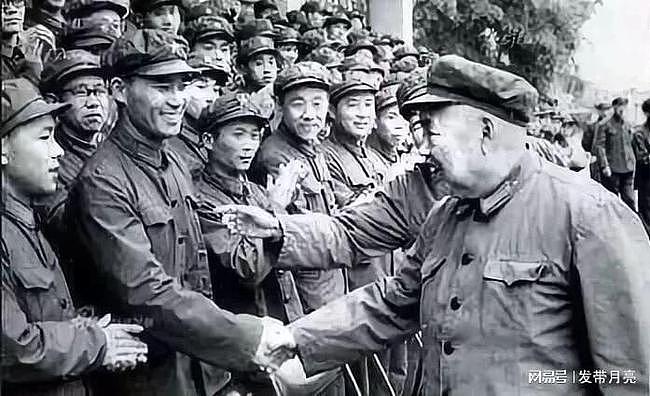 1979年，越南将军武元甲听说许世友挂帅，他是什么反应？ - 1
