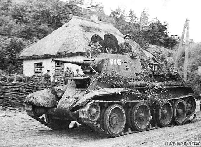 图说：苏联BT-7快速坦克 打满全场的功勋战车 一度让日军怀疑人生 - 1