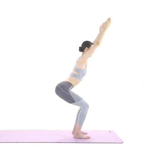 瑜伽美女身体柔软，4式瑜伽每日练，帮你提高柔韧性 - 6