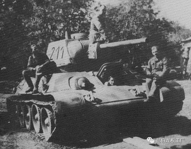 雅西弑亲者：国防军第128坦克歼击营第2连的缴获苏联战车 - 10