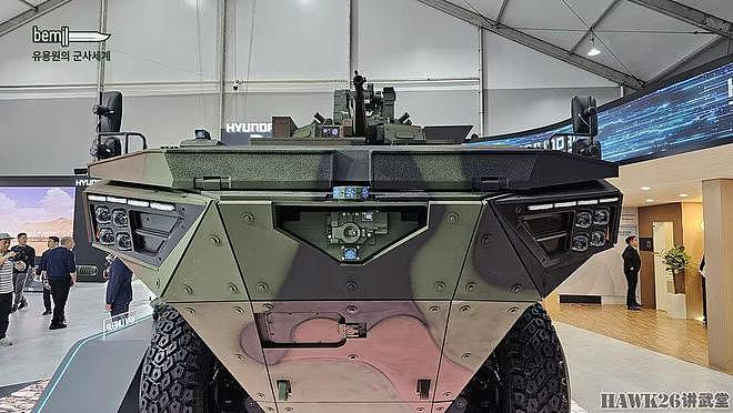 直击：韩国军警防务展览会 30吨步兵战车亮相 未来主战坦克很科幻 - 5