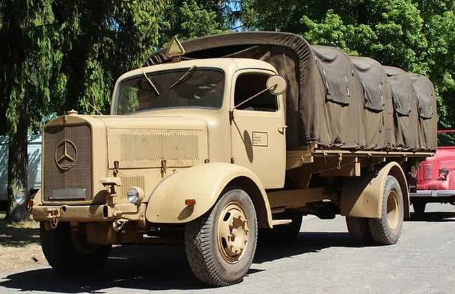 抗战期间，国内装备过的14种进口军用车辆 - 10