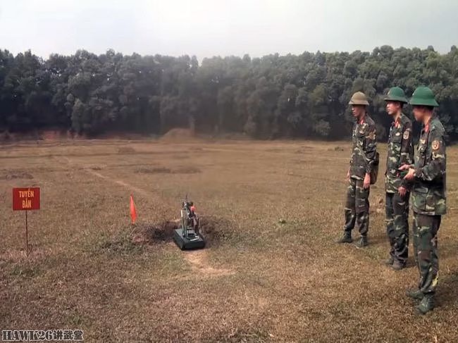 越南军队测试新型无人车辆 市售零件拼凑而成 AK步枪就让它翻车 - 4