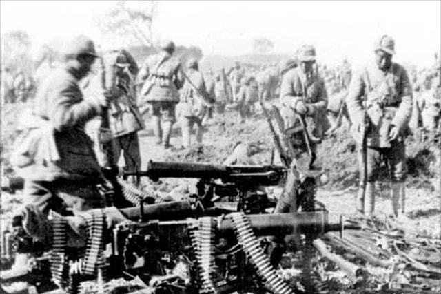 孟良崮战役，歼灭74师3万人，却只缴获1万支枪，枪都哪去了 - 4