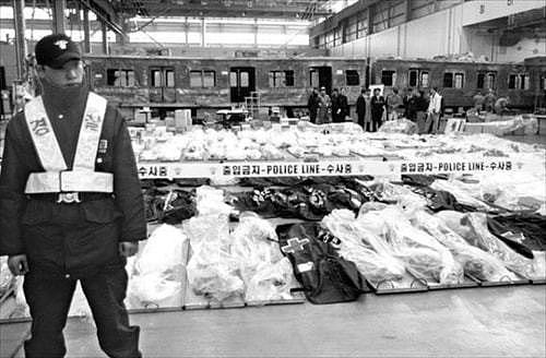 2003年韩国地铁恶性纵火案：致198人葬身火海，地铁火灾有多惨？ - 3