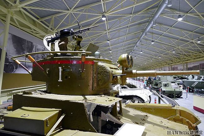俄罗斯博物馆完善T-26轻型坦克 加装两个探照灯 复原当年夜战型号 - 14