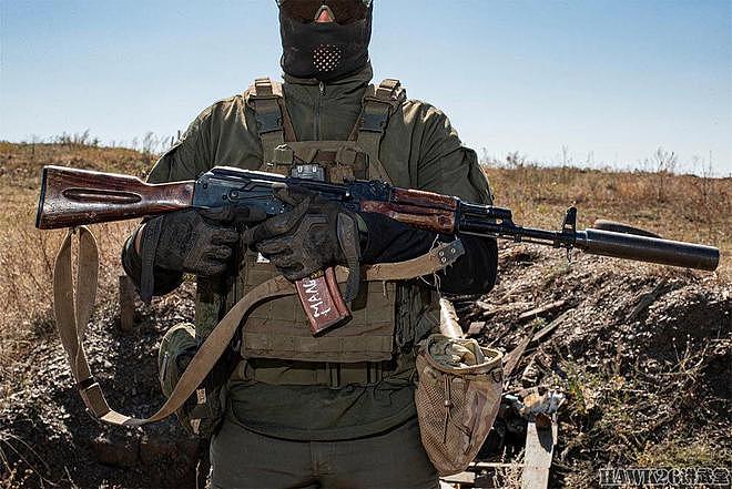 解读：卡拉什尼科夫公司摄影展 俄军前线士兵如何改装自己的武器 - 15