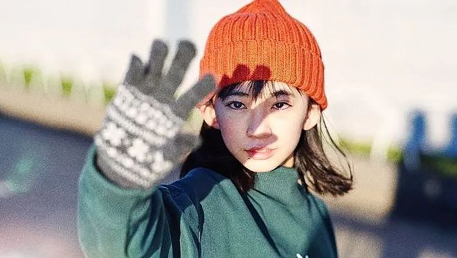 日本14岁女生被选为苏打MV女主角！网友：有点像小松菜奈… - 30