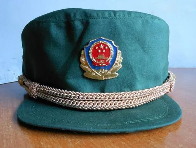 中国武警40年的军帽变迁史 - 5