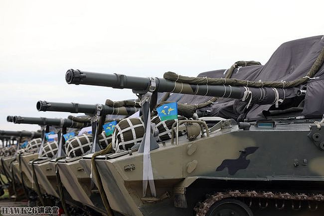 俄罗斯空降兵亮相“西方2021”演习 首次全员装备BMD-4M伞兵战车 - 13