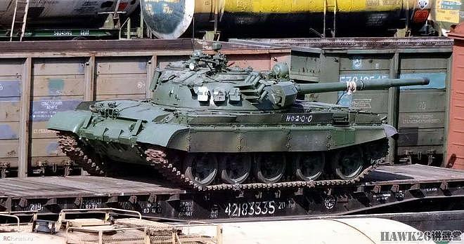 俄军要求尽快升级800辆T-62坦克 四大因素决定“五对轮”重返战场 - 5