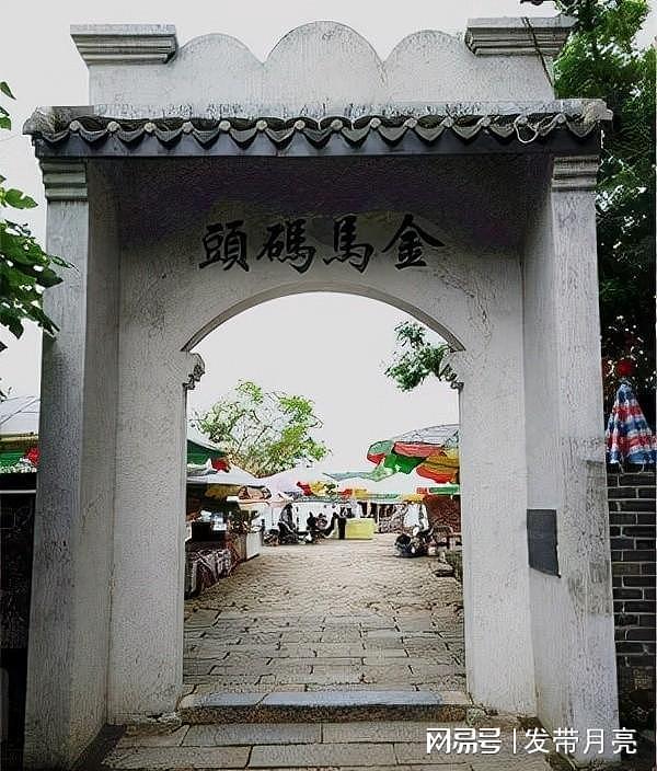广西唯一有皇后安葬的地方，是一座美丽的古镇素有“小南宁”之称 - 6
