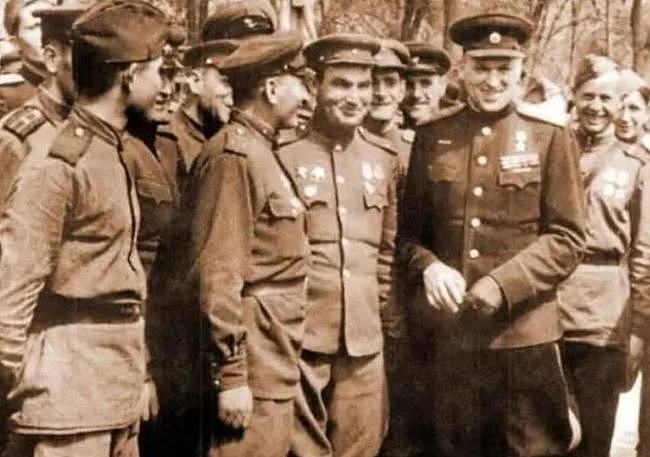 1941年的战斗、牺牲和调离，罗科索夫斯基在西南方面军的最后时光 - 2