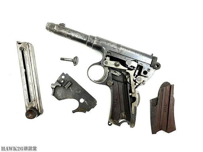 细看：匈牙利1910弗洛默手枪 银行财务的天才设计 成为珍贵收藏品 - 8