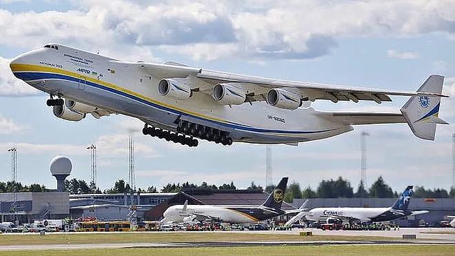 世界最大运输机安-225：机头缺失，机尾完整，还能修复么 - 12