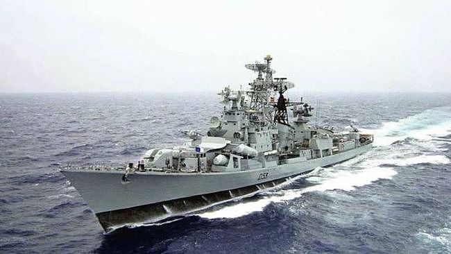 惨惨惨！印度海军驱逐舰爆炸致3死11伤，与中国海军差距暴露无遗 - 2