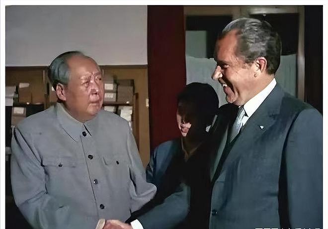75年尼克松女儿访华，毛主席谈及她的座位，她：我想和丈夫换个座 - 4