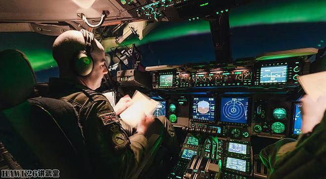 英国空军C-17战略运输机与极光邂逅 参加挪威军演 经受极寒考验 - 6